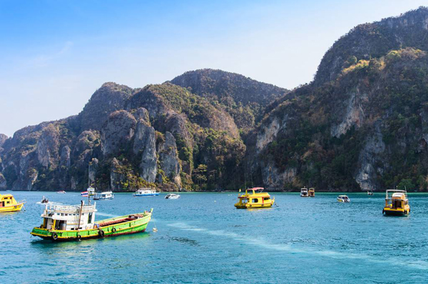 斯米蘭旅游