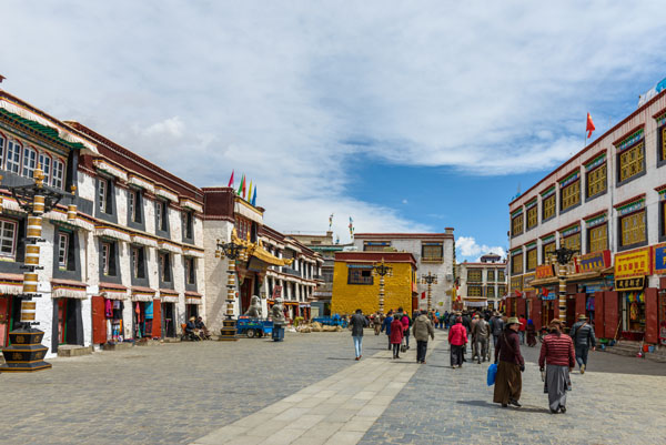 西藏旅游